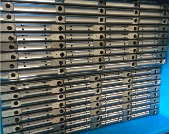 Engine Rocker Arm Shaft for MITSUBISHI 4D56 8V MD 142361 MD142361